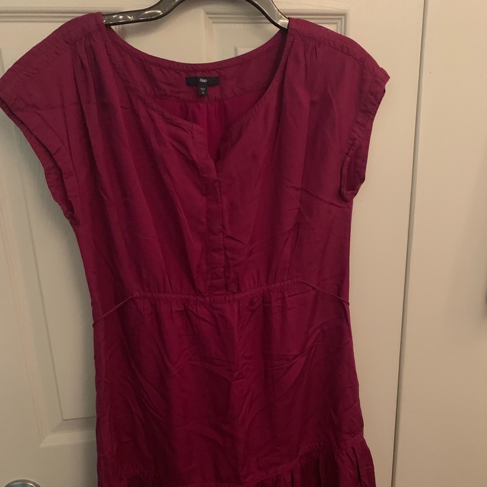 GAP size 6 dress